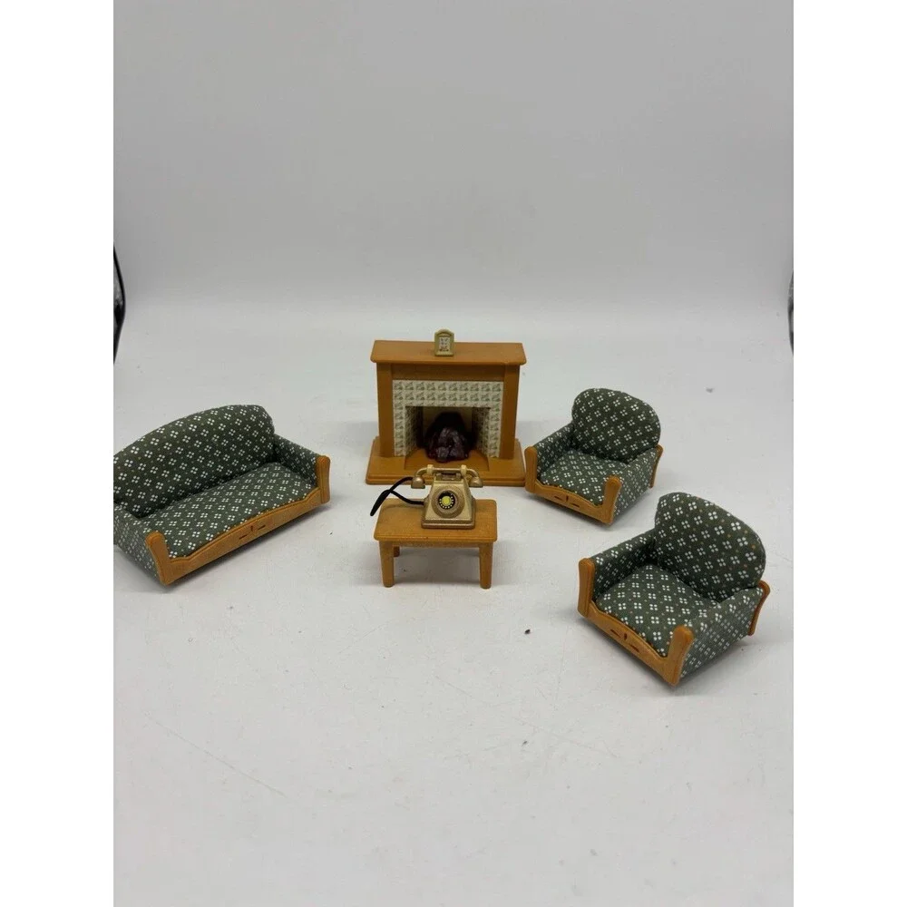 Sylvanian Families Calico Critters Green Sofa Living Room Fireplace Furniture